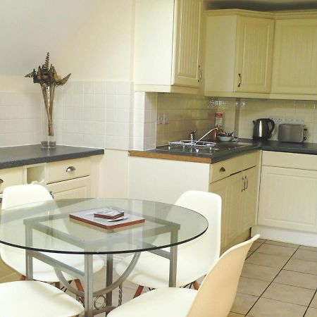 Basingstoke Apartments - Westlands House, City Centre, Home-From-Home Exteriér fotografie